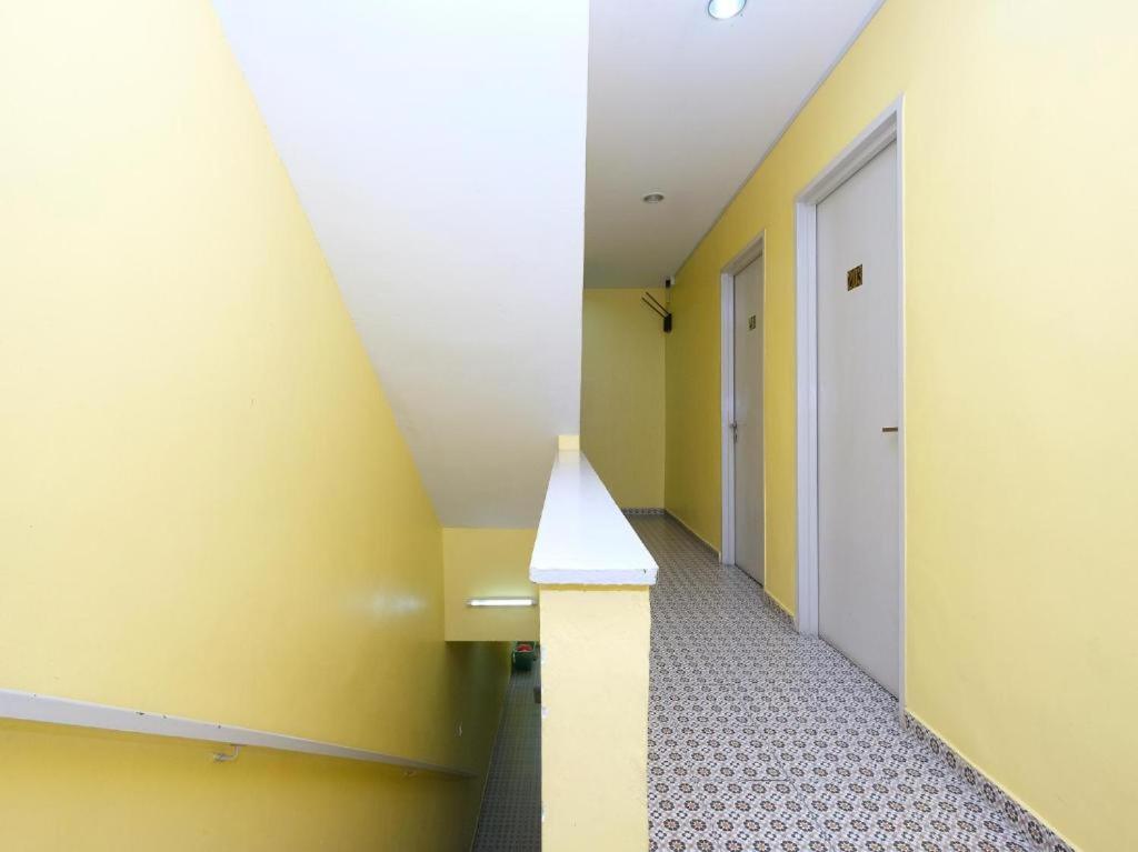 Ar Rayyan Hotel Tanah Rata Extérieur photo