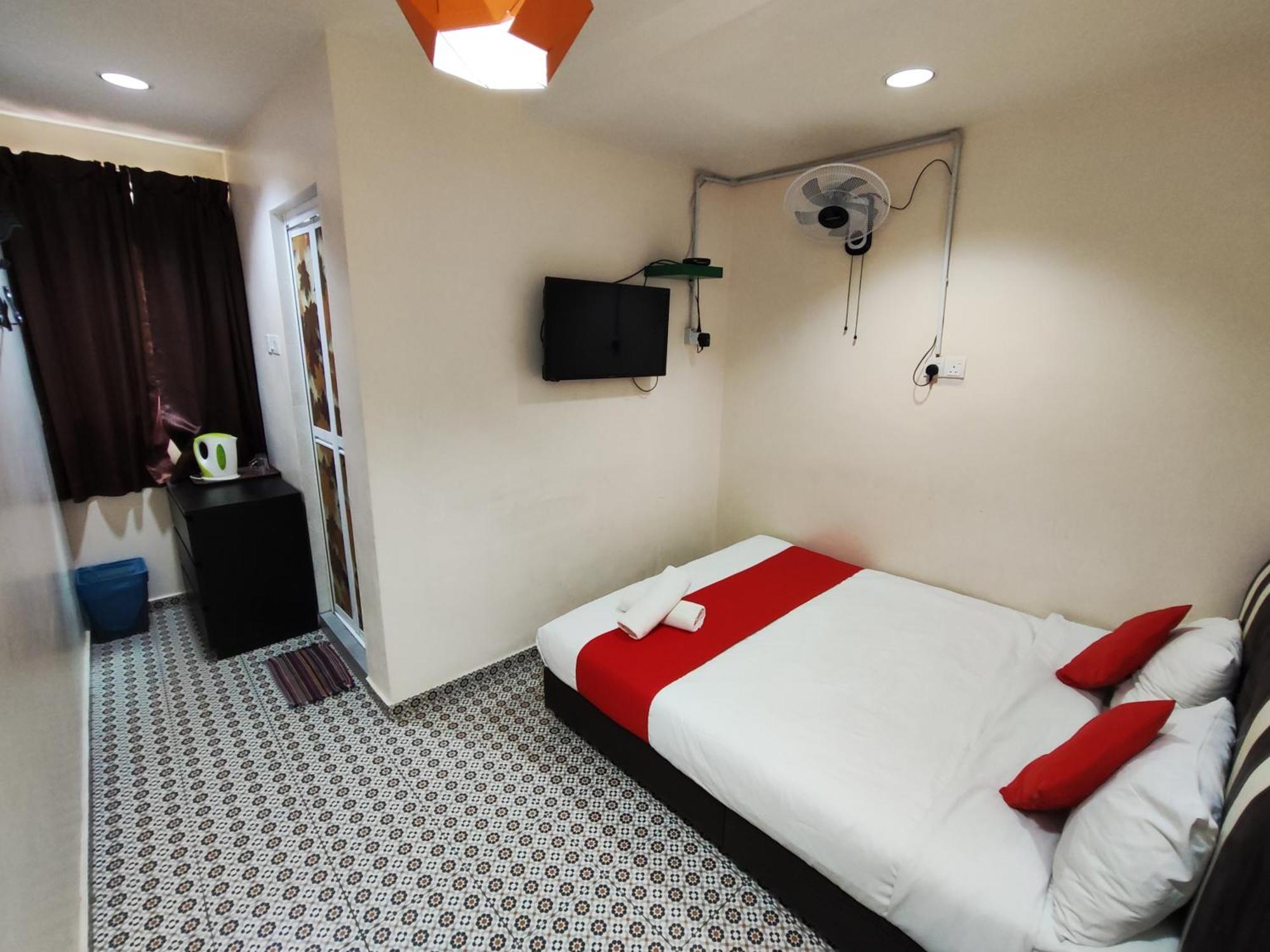 Ar Rayyan Hotel Tanah Rata Extérieur photo