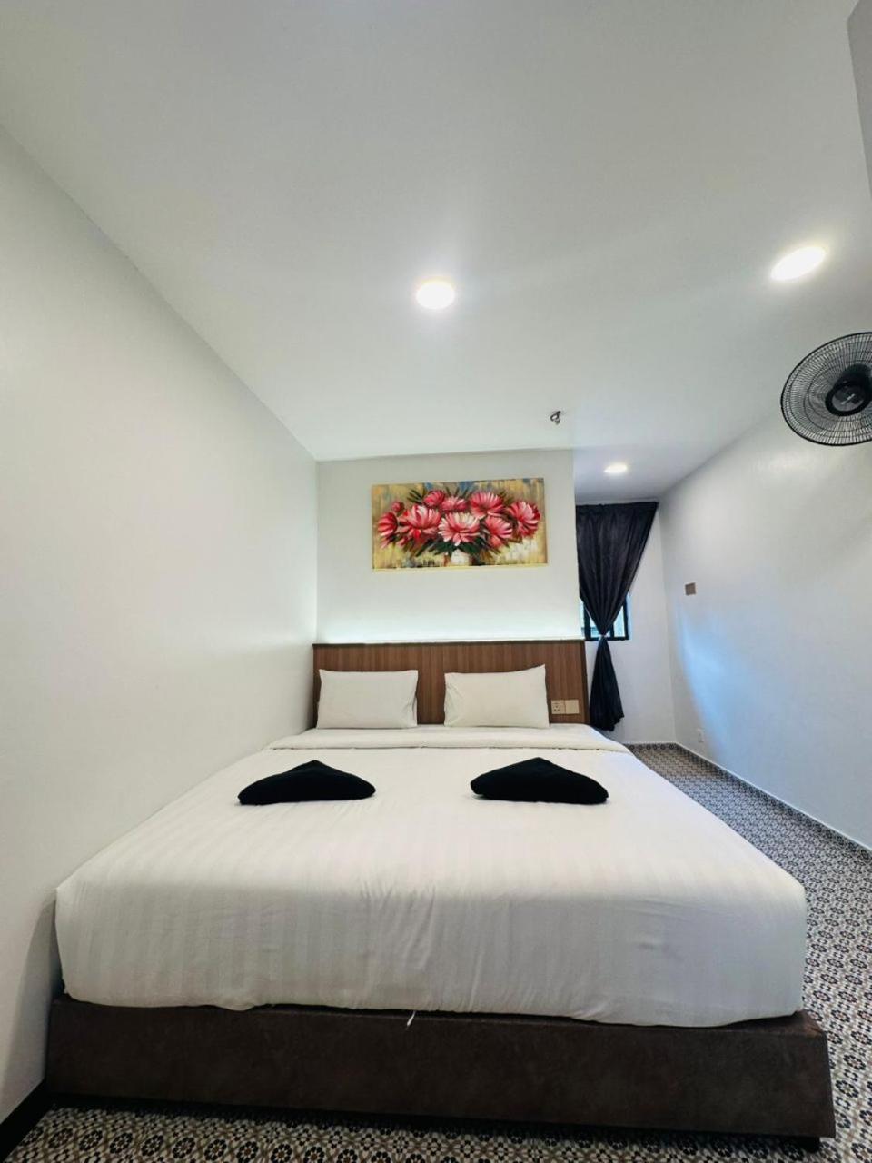 Ar Rayyan Hotel Tanah Rata Extérieur photo