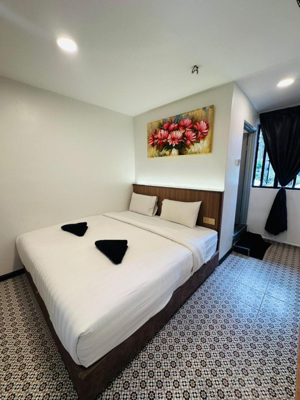 Ar Rayyan Hotel Tanah Rata Extérieur photo